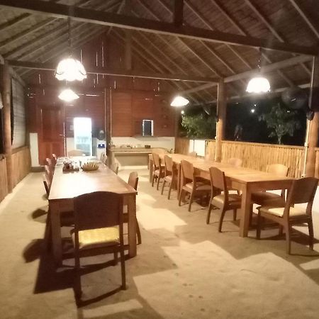 Raja Laut Dive Resort Бунакен Екстериор снимка