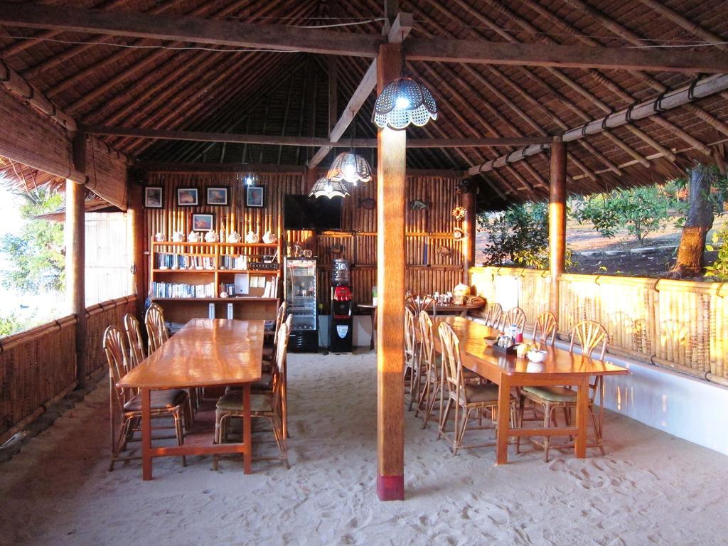Raja Laut Dive Resort Бунакен Екстериор снимка