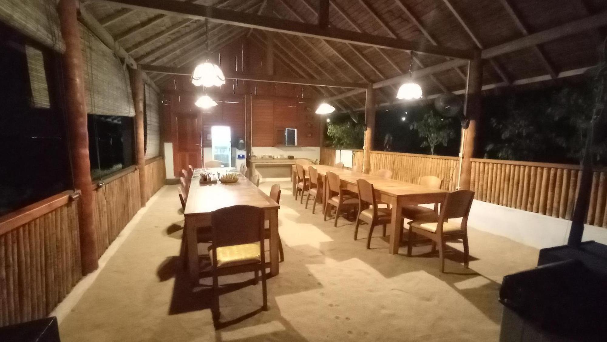 Raja Laut Dive Resort Бунакен Екстериор снимка