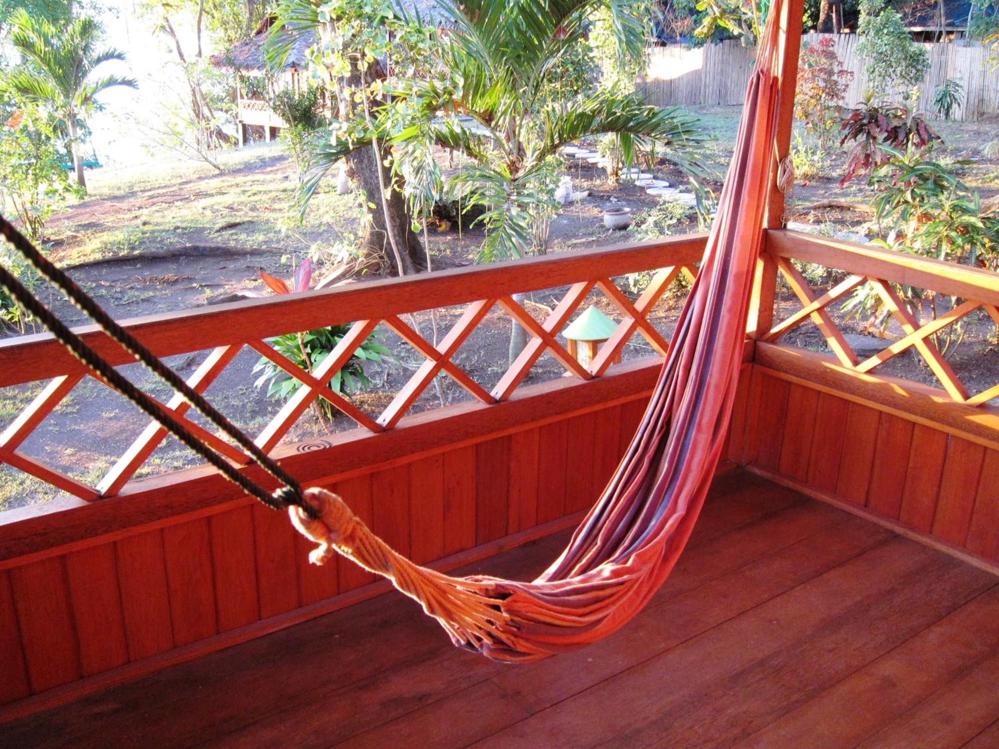 Raja Laut Dive Resort Бунакен Стая снимка