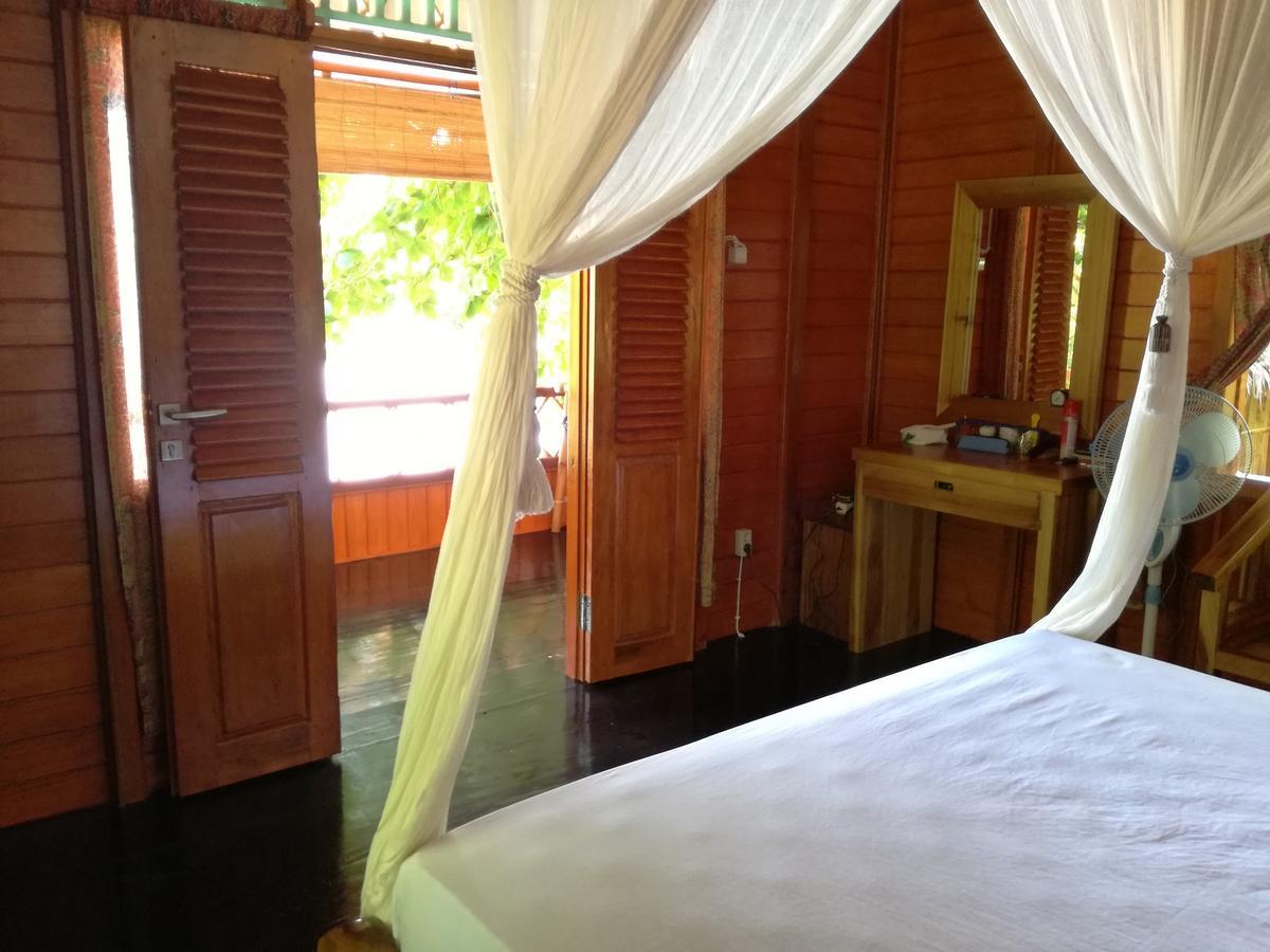 Raja Laut Dive Resort Бунакен Стая снимка